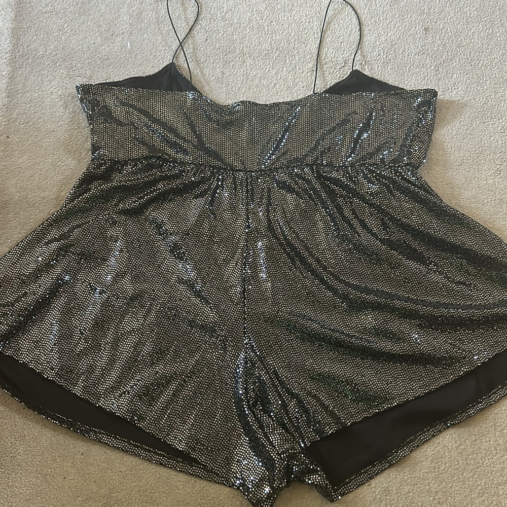 Party time romper - Picture 7 of 8